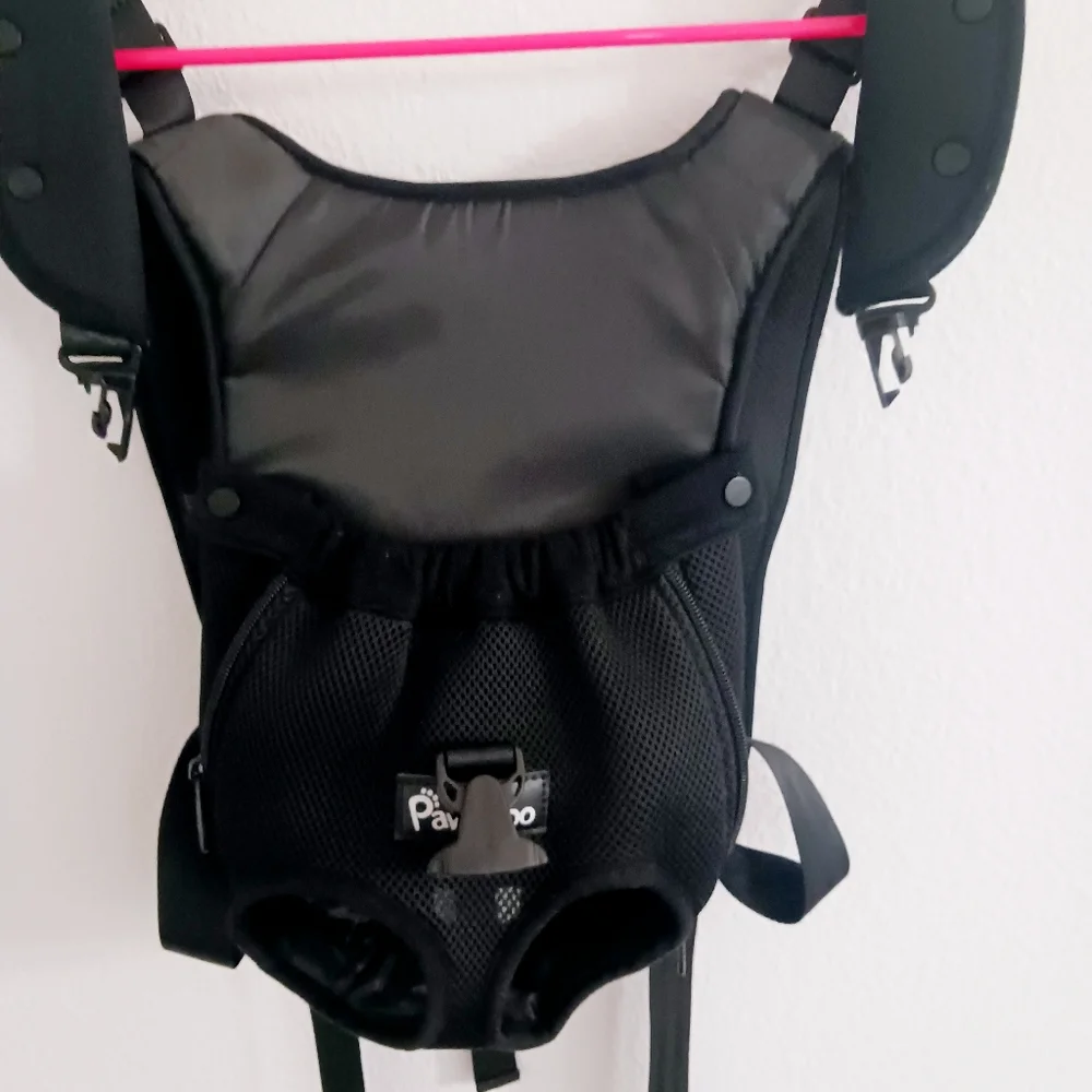 Pawaboo Black Pet Carrier Backpack, NWOT. Size S